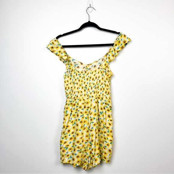NWT Retrod Romper Yellow & White Sunflower Pattern - Picture 7 of 10